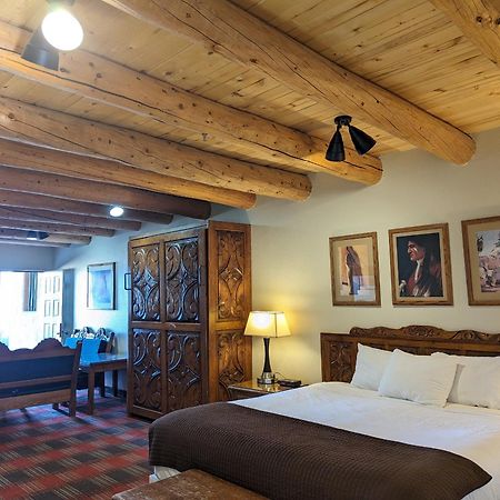 Sagebrush Inn & Suites Taos Eksteriør billede