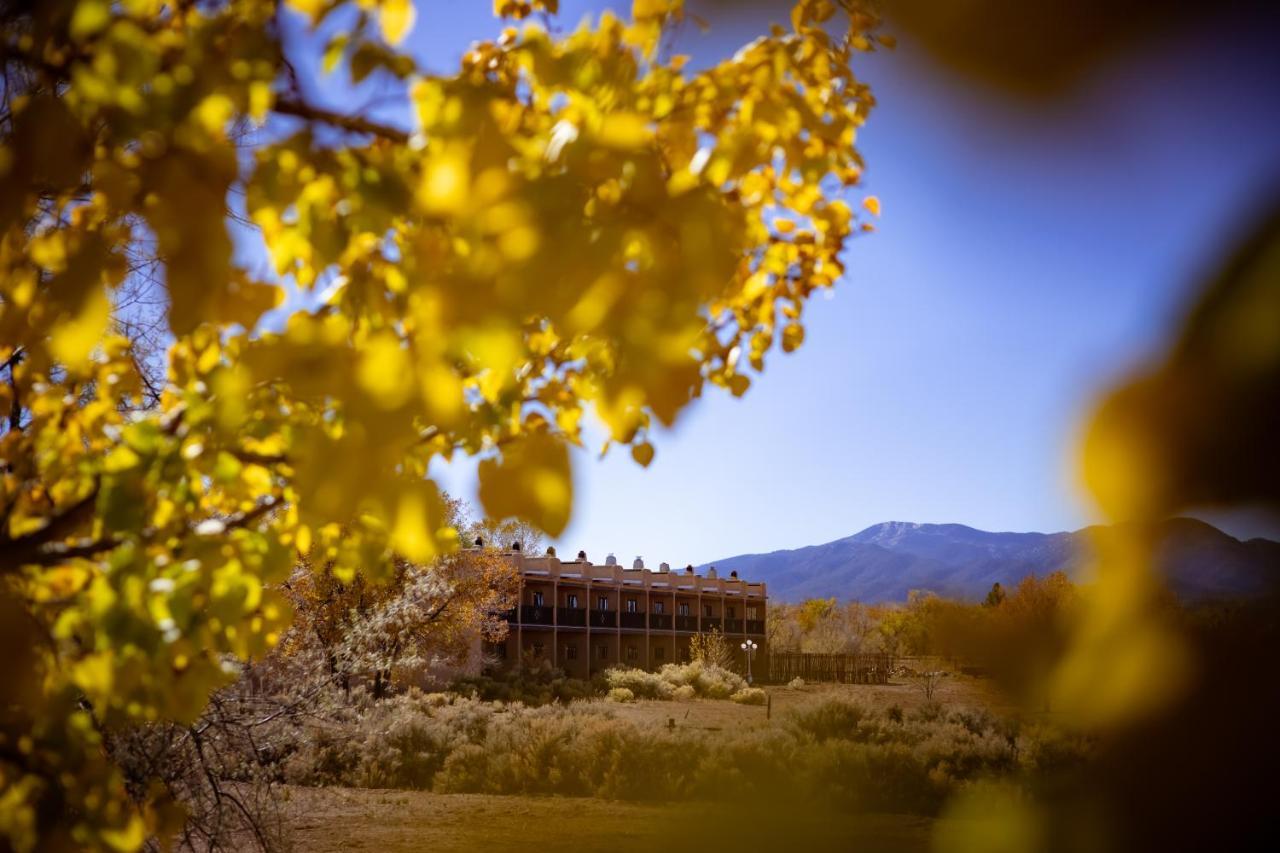 Sagebrush Inn & Suites Taos Eksteriør billede
