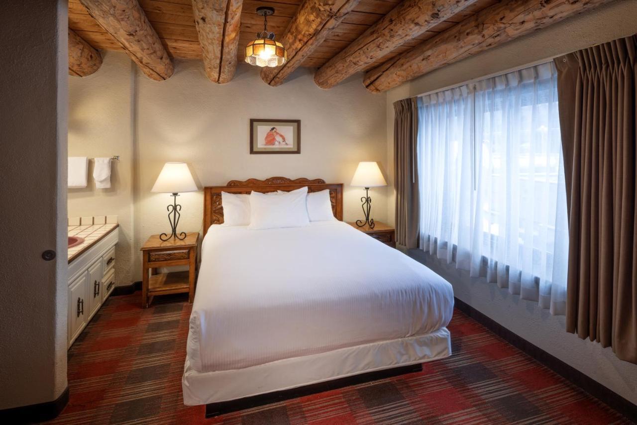 Sagebrush Inn & Suites Taos Eksteriør billede
