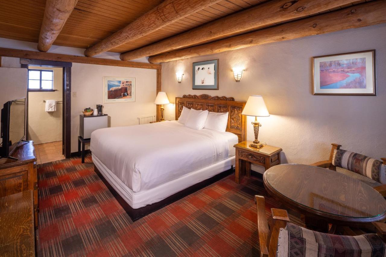 Sagebrush Inn & Suites Taos Eksteriør billede