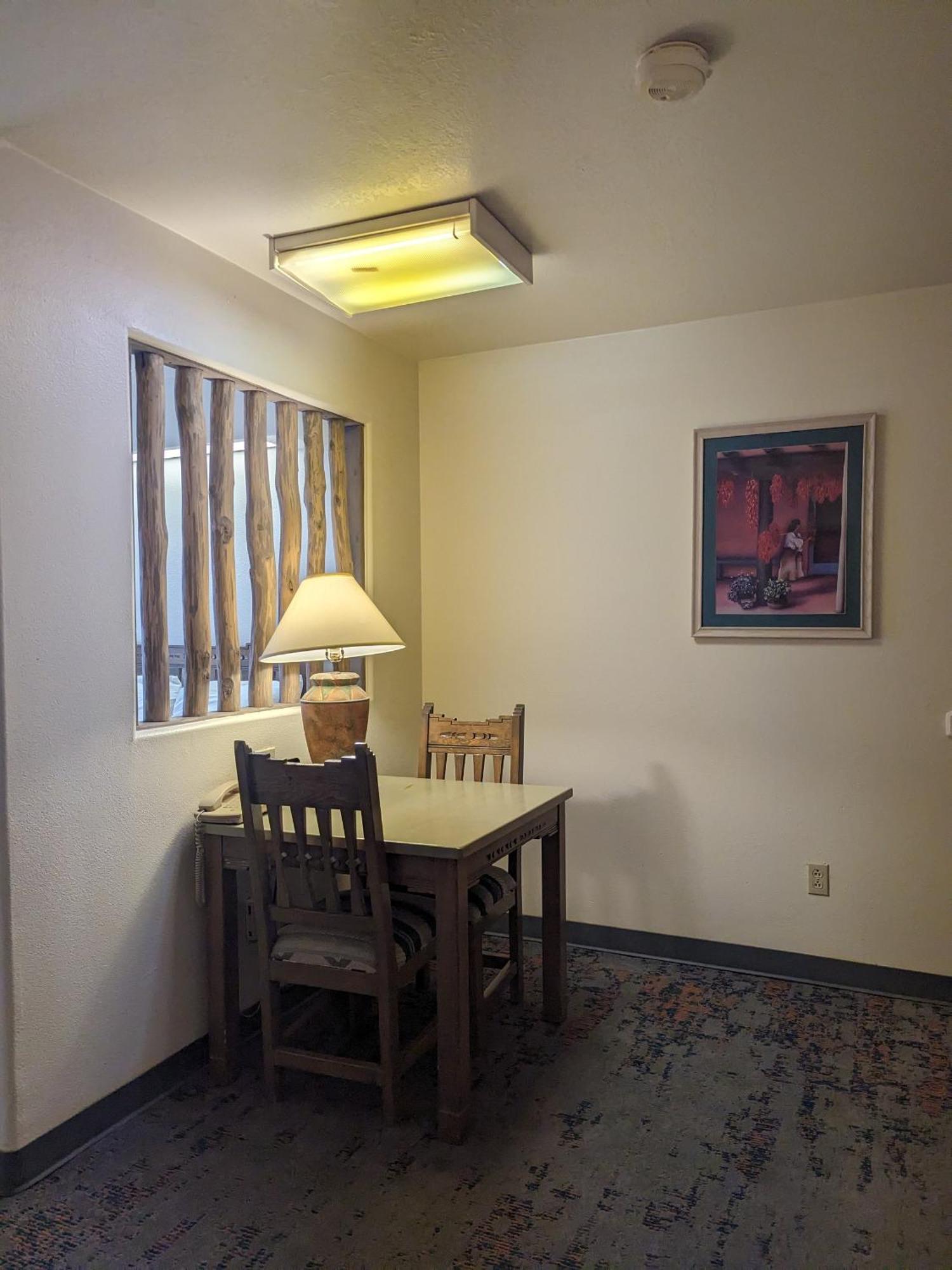 Sagebrush Inn & Suites Taos Eksteriør billede