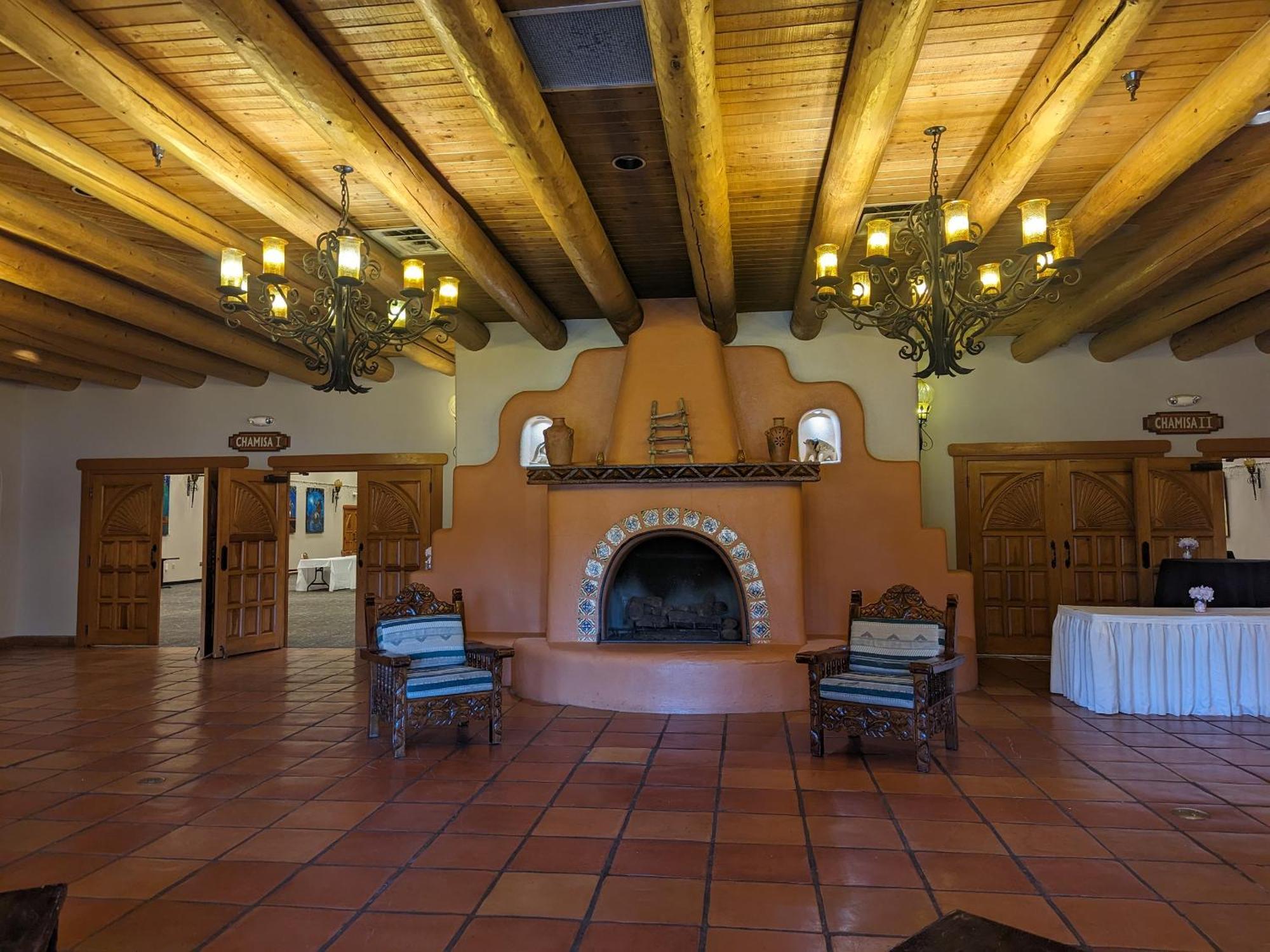 Sagebrush Inn & Suites Taos Eksteriør billede