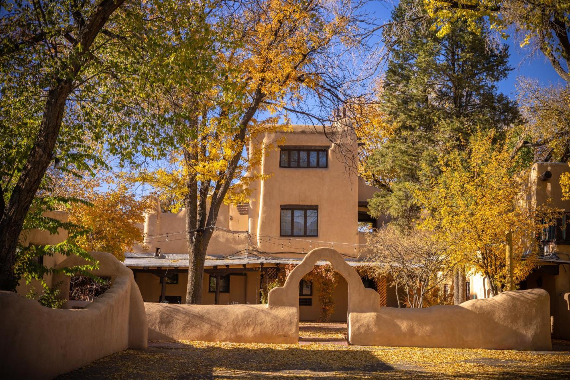 Sagebrush Inn & Suites Taos Eksteriør billede